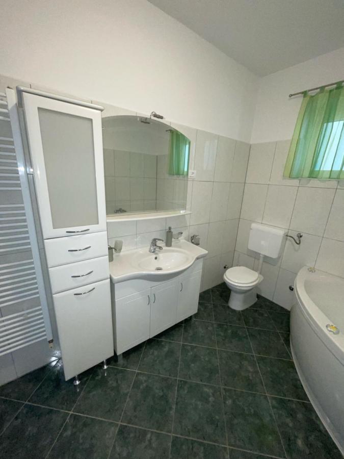Apartman Varea Ližnjan Exterior foto